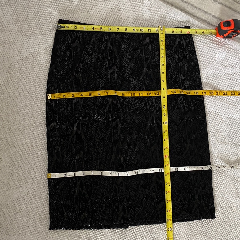 Elegant Black Sequin Velvet Pencil Midi Skirt! Sz10 by Melanie Lyne - Picture 11 of 17